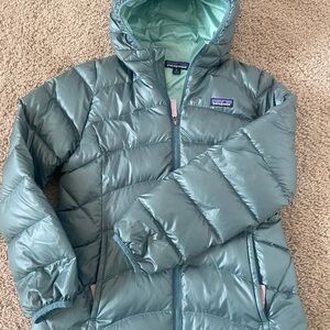 Patagonia down jacket MINT